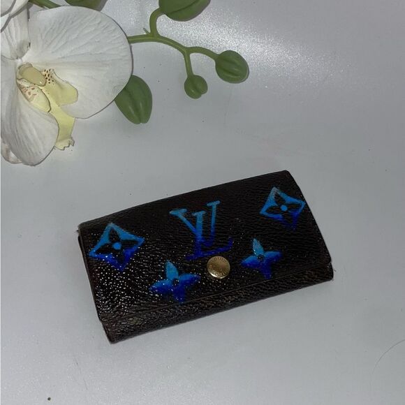 Authentic Louis Vuitton 4Key Wallet/Card Holder - Picture 2 of 11